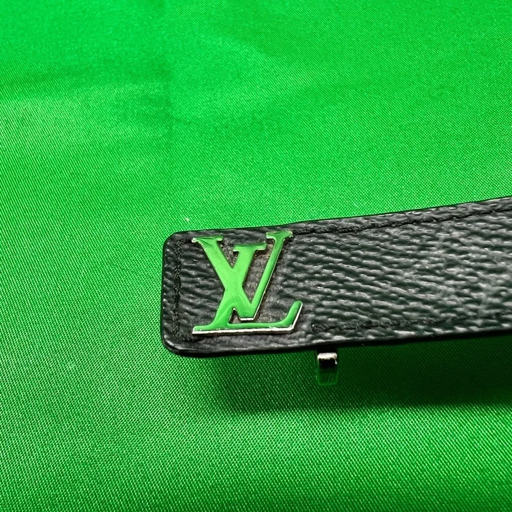 Louis Vuitton Black Leather Bracelet M6456 sz 21